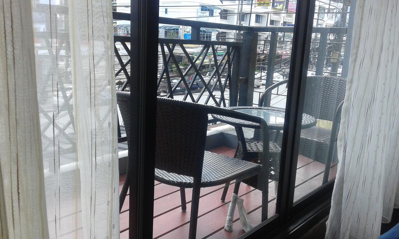 King Kong Hostel At 甲米 外观 照片