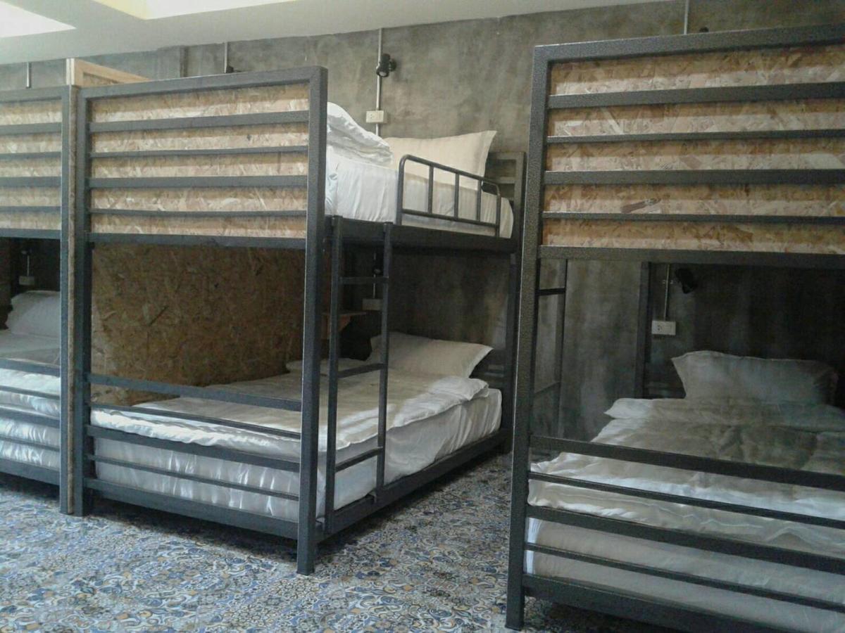 King Kong Hostel At 甲米 外观 照片