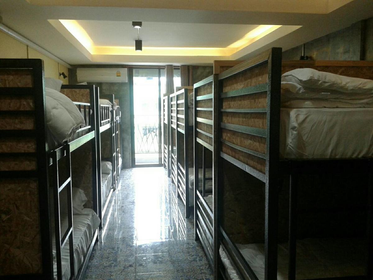 King Kong Hostel At 甲米 外观 照片