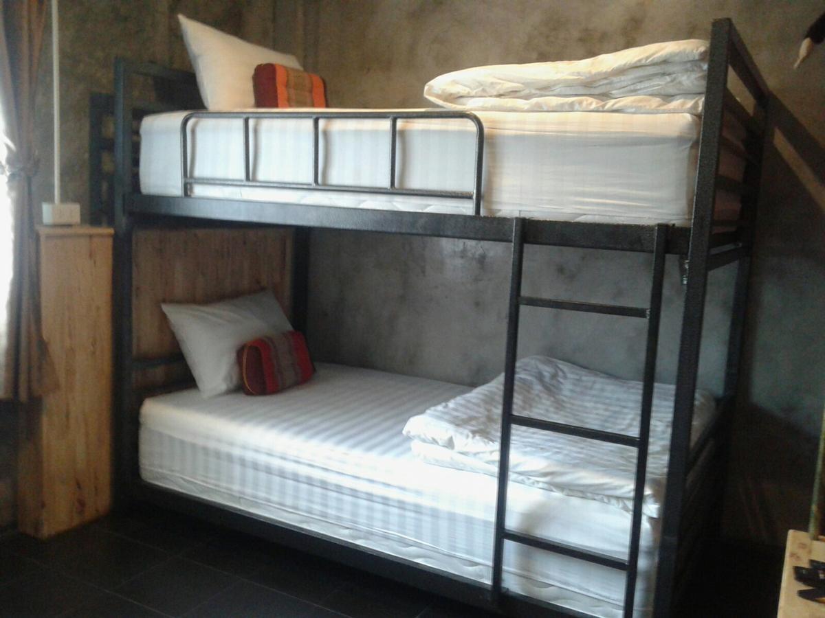 King Kong Hostel At 甲米 外观 照片